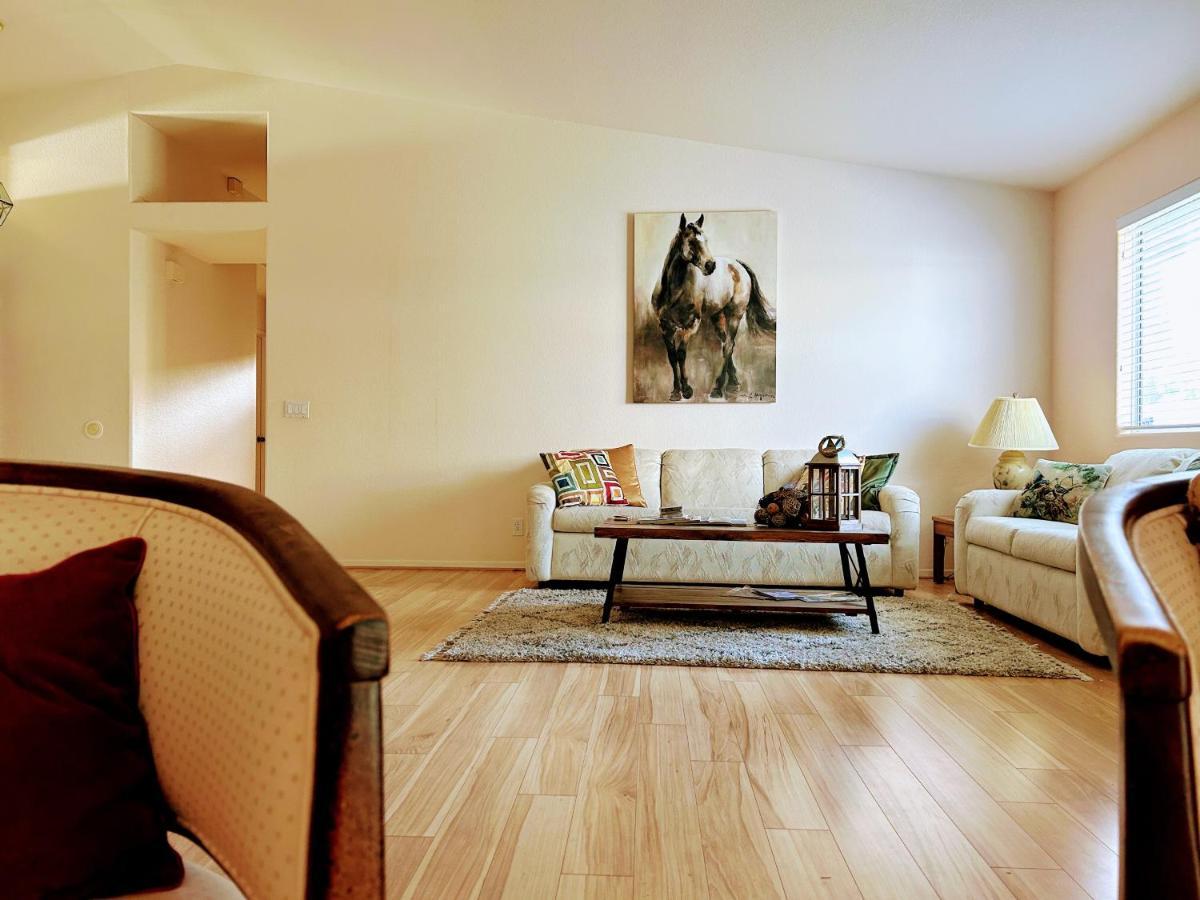 Golden Saddle Suite With Tv And Private Bathroom هيميت المظهر الخارجي الصورة